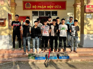 Ngăn nhóm 'Hoa quả sơn' và 'Lương sơn bạc' dùng hung khí hẹn nhau quyết chiến