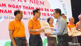 36 cá nhân nhận Kỷ niệm chương 'Vì nạn nhân chất độc da cam'