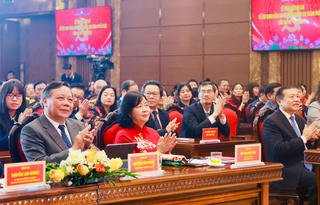 Báo chí đóng góp vào sự thành công của Thủ đô