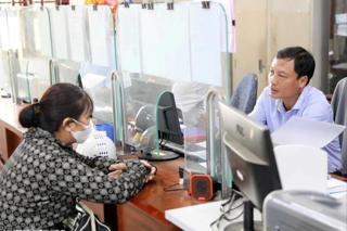 Cách tính hưởng chế độ với người nghỉ hưu trước tuổi trên 5 năm đến đủ 10 năm