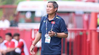 HLV Mai Đức Chung chỉ điểm yếu khiến ĐT nữ Việt Nam thất bại
