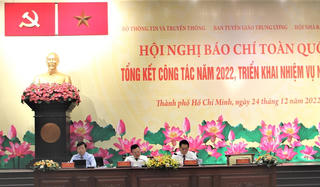Xây dựng nền báo chí, truyền thông chuyên nghiệp, nhân văn và hiện đại