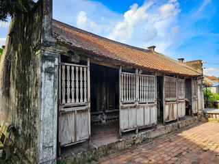 Về làng Vũ Đại thăm nhà Bá Kiến