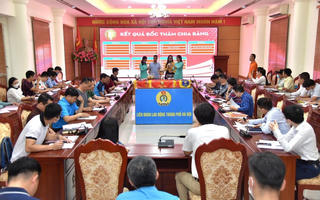 28 đội bóng tranh tài tại Giải Bóng đá CNVCLĐ Cúp Báo Lao động Thủ đô lần thứ VII năm 2022