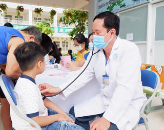 TP HCM: Hơn 30% trẻ từ 1 đến 5 tuổi được tiêm vaccine sởi