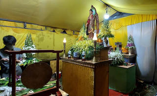 Giao con nhờ người chữa bệnh, bất ngờ nhận lại hũ tro cốt