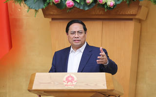 Thủ tướng: 'Làm ngày làm đêm, làm thêm ngày nghỉ' để hoàn thành công việc