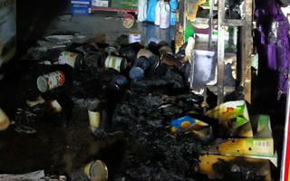 Hải Phòng: Nữ chủ cửa hàng bỉm sữa bị bỏng nặng nghi trúng “bom” xăng