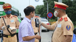 Nghiêm trị với tài xế “ma men”