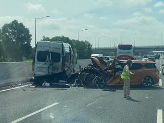 Khẩn trương khắc phục hậu quả vụ tai nạn giao thông trên cao tốc Hà Nội - Hải Phòng