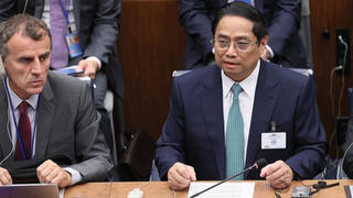 Đẩy nhanh quá trình chuyển đổi năng lượng xanh