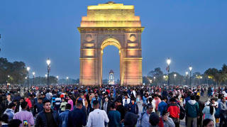 Căng thẳng cạnh tranh việc làm