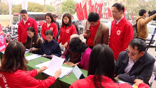 Giác mạc cho đi, ánh sáng trở lại