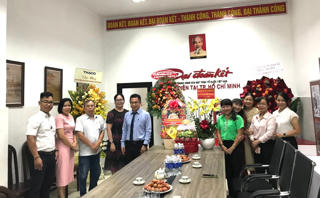 Uỷ ban Mặt trận Tổ quốc Việt Nam TP Hồ Chí Minh chúc mừng Báo Đại đoàn kết