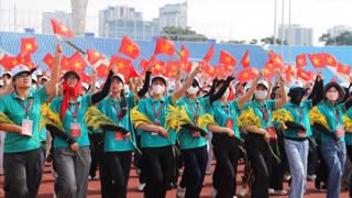 Sắc màu đại đoàn kết hướng về ngày đại lễ