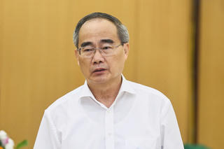 Chủ động ứng phó với việc 'giàu nhưng không sinh đủ con'