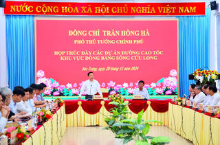 Tiếp tục gỡ khó nguồn cát san lấp cho các dự án cao tốc ở ĐBSCL