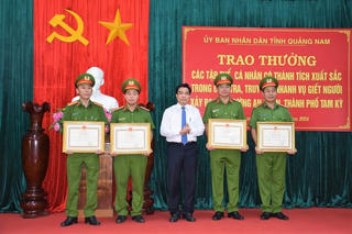 Quảng Nam: Khen thưởng tập thể, cá nhân bắt đối tượng đâm người tử vong