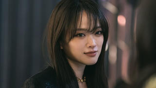 Ảnh hậu Rồng Xanh Chun Woo Hee tái xuất ấn tượng