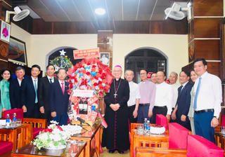Bí thư Thành ủy Đà Nẵng chúc mừng Giáng sinh 2023