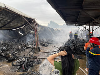 Vụ loạt xe máy của công nhân bị cháy ở Nam Định: Số xe bị cháy lớn gấp đôi ước tính, DN có mua bảo hiểm