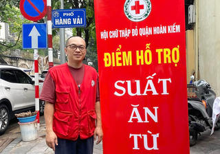 Hết mình với công tác thiện nguyện