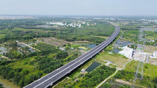 Hạ tầng giao thông “đón đầu” sáp nhập