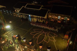 Lễ Vía Đức Phật A Di Đà lần đầu tiên được tổ chức trên đỉnh thiêng Fansipan