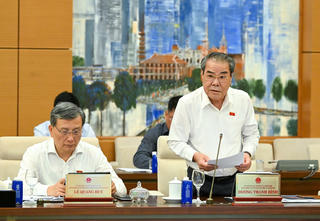 Cử tri lo lắng về tình trạng sử dụng AI lừa đảo, chiếm đoạt tài sản