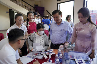 Thừa Thiên - Huế: Xuất khẩu lao động, góp phần giảm nghèo bền vững