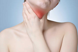 Đừng coi thường u tuyến giáp