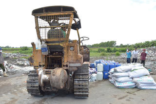 Bạc Liêu: Tiêu hủy hơn 1,5 tấn hàng nhập lậu