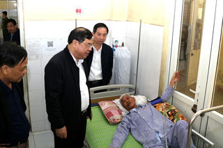 Nam Định: Lãnh đạo Trung tâm Y tế huyện ‘kể khổ’ với Bí thư Tỉnh ủy