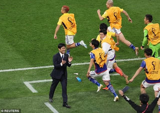 HLV Nhật Bản tiết lộ bí quyết giúp đội nhà thắng sốc trước Đức