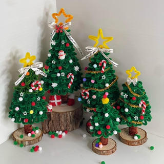 'Trend' cây thông Noel kẽm nhung đạt lượng bán kỷ lục trên sàn thương mại điện tử