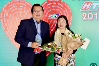 Doanh nhân 30 năm gắn bó với nghề viết báo