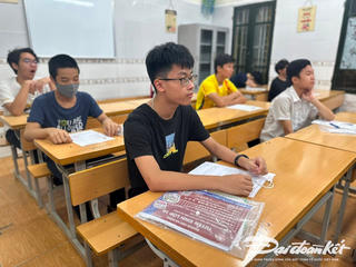 Thi vào lớp 10: Bao giờ hết lo môn thi thứ ba?