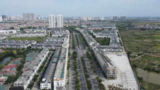 Đấu giá đất: Lợi - hại song hành