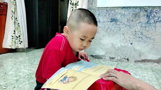 Cà Mau: Ngỡ ngàng trước biệt tài tính nhẩm, đọc tiếng Anh của bé trai 3 tuổi
