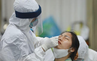 Ngày 12/6: Số mắc Covid-19 gần 600 ca, thấp nhất gần 12 tháng qua