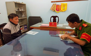 Đồng Nai: Bắt giữ kẻ lừa tráo vé số của người phụ nữ khuyết tật