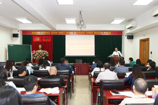 Khai giảng Lớp bồi dưỡng lý luận chính trị dành cho đảng viên mới