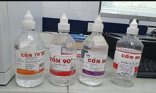 Phú Thọ: Nghiện rượu, người đàn ông mất thị lực vì uống cồn pha nước