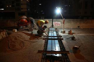 Hà Nội: Đường Vành đai 3 trên cao đang được sửa chữa ra sao?