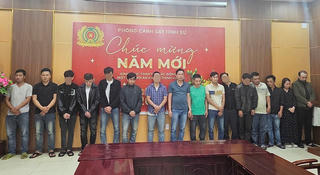 Đà Nẵng: Phá đường dây đánh bạc xuyên quốc gia giao dịch hơn 100 tỷ đồng