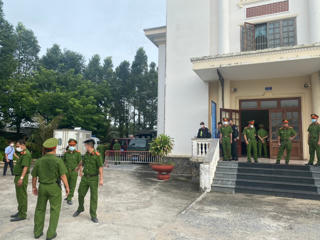 An ninh thắt chặt ở phiên tòa xét xử ông Lê Tùng Vân và đồng phạm