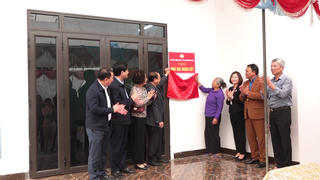 Phú Thọ: Bàn giao nhà Đại đoàn kết cho cậu bé mồ côi