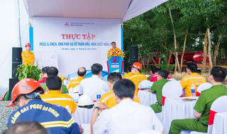 Khí Cà Mau tổ chức thực tập phương án phòng cháy chữa cháy và cứu nạn cứu hộ, ứng phó sự cố tràn dầu, hóa chất năm 2023