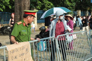 Cảnh sát hóa trang, đảm bảo an ninh shows diễn BlackPink