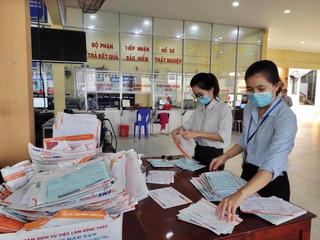 Hỗ trợ lao động thất nghiệp: Tìm giải pháp bền vững